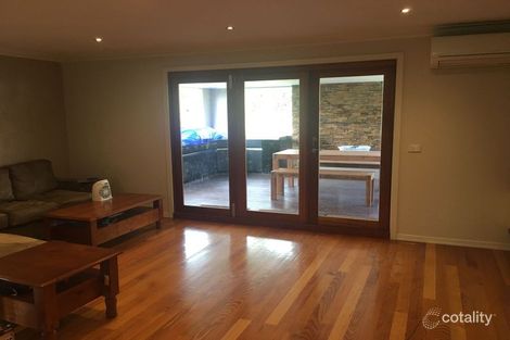 Property photo of 8 Strathaird Drive Narre Warren South VIC 3805