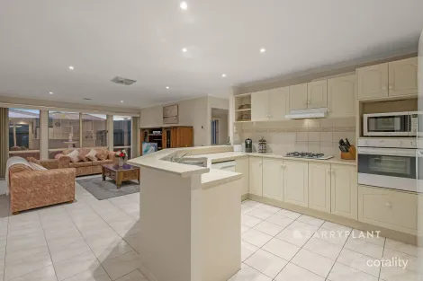Property photo of 20 Ormiston Place Narre Warren South VIC 3805