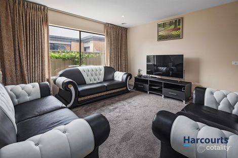 Property photo of 76 McEwan Drive Cranbourne East VIC 3977