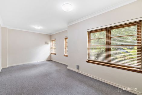 Property photo of 27 Manuka Circle Forrest ACT 2603