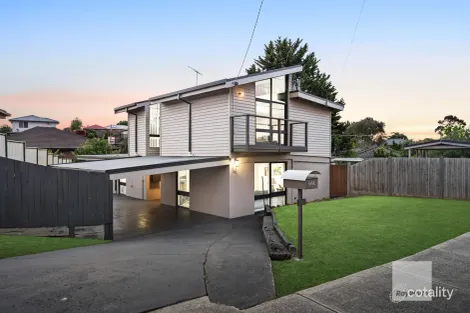 35 Dunfield Dr, Gladstone Park, VIC 3043