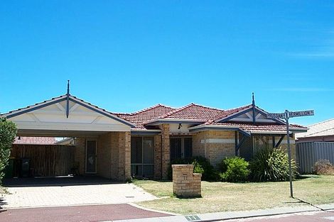 11 Prussian Lane, Warnbro, WA 6169