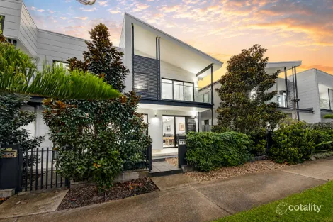 Property photo of 117 Harbour Boulevard Shell Cove NSW 2529