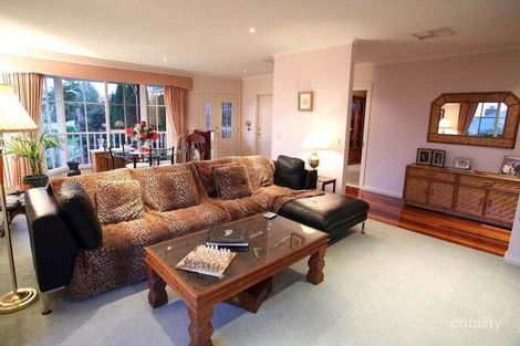 Property photo of 4 Ridgeview Terrace Lysterfield VIC 3156