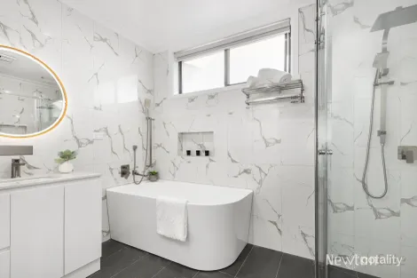 Property photo of 2 Box Hill Crescent Mont Albert North VIC 3129