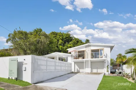 Property photo of 14 Allden Avenue Labrador QLD 4215