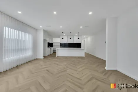 Property photo of 34 Lollipop Crescent Sunbury VIC 3429
