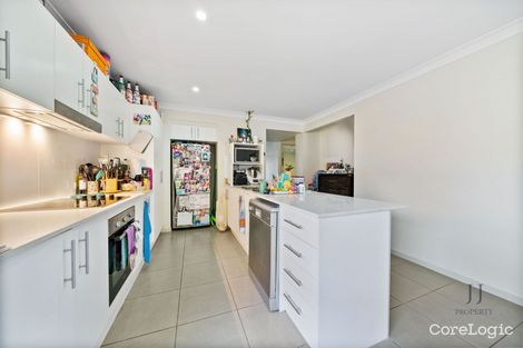 Property photo of 13 Paradise Place Upper Kedron QLD 4055