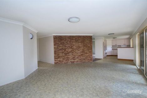 Property photo of 19 Pizzoni Road Glenvale QLD 4350