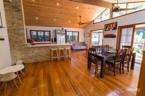 Property photo of 3 Birdland Close Copacabana NSW 2251