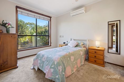 Property photo of 11 Lamb Grove Hoppers Crossing VIC 3029