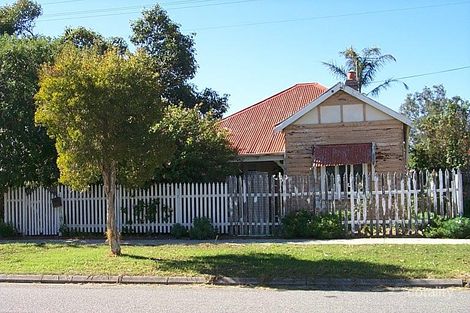 22 Wellaton St, Midvale, WA 6056