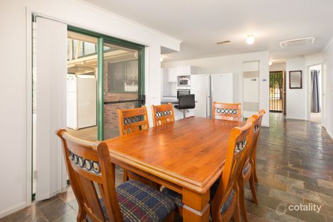 Property photo of 8 Hamilton Place West Wodonga VIC 3690