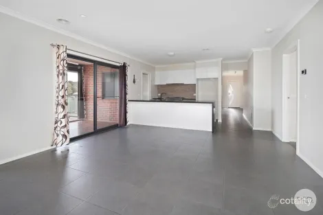 Property photo of 3 Moneill Close Brown Hill VIC 3350