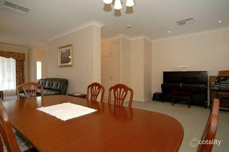 Property photo of 18 Breakwater Court Gulfview Heights SA 5096