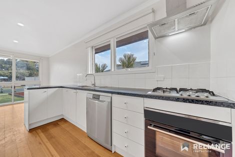 Property photo of 21 Clowes Street Melton South VIC 3338