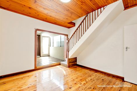 33 Lackey St, St Peters, NSW 2044