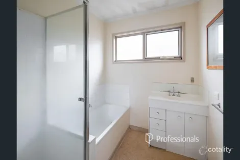 Property photo of 2/69 Regent Avenue Springvale VIC 3171