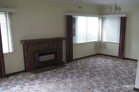 Property photo of 27 Hoffmans Road Essendon West VIC 3040