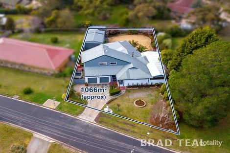 Property photo of 5 Penny Green Drive Gisborne VIC 3437