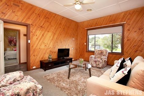 Property photo of 13 Leith Avenue Sunshine VIC 3020