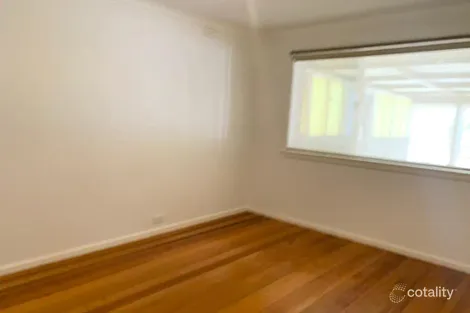 Property photo of 2 Noordenne Avenue Seaholme VIC 3018