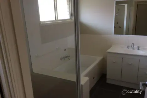 Property photo of 4 Bianca Court Torquay QLD 4655