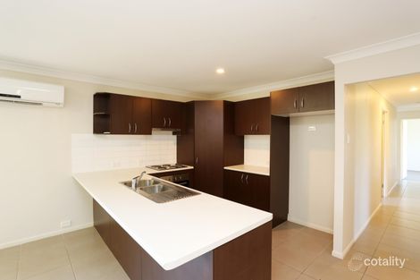 Property photo of 28 Edgeware Road Pimpama QLD 4209