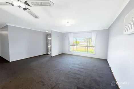 Property photo of 132 Regiment Road Rutherford NSW 2320