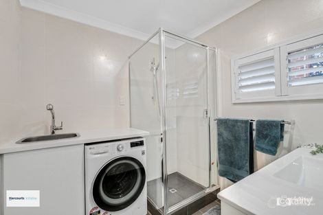 Property photo of 242 St Brigids Terrace Doubleview WA 6018