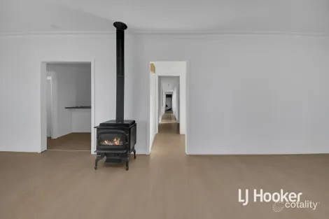 Property photo of 11 Rose Avenue Norlane VIC 3214