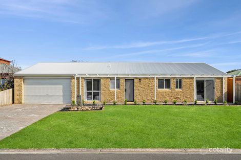 6 Chenin Mews, Waurn Ponds, VIC 3216