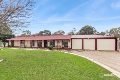 Property photo of 6 Brucewater Court Broadford VIC 3658