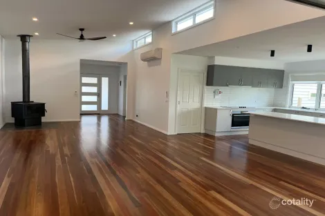 Property photo of 4 Clifton Drive Lancefield VIC 3435