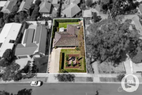 Property photo of 9 Albert Avenue Strathdale VIC 3550