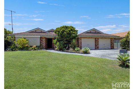 27 Delmer Cl, South West Rocks, NSW 2431