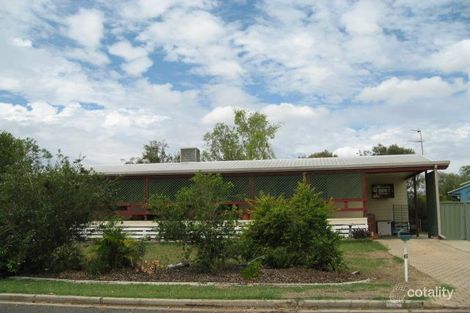 6 Bonython Dr, Emerald, QLD 4720