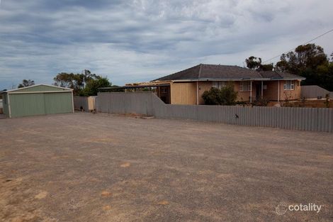 Property photo of 175 Hall Road Waggrakine WA 6530