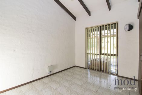 Property photo of 25 Hartung Way Bull Creek WA 6149