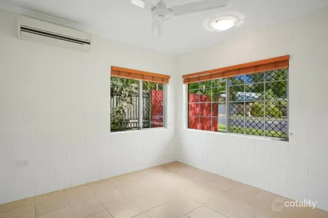 Property photo of 4 Windsor Close Brinsmead QLD 4870