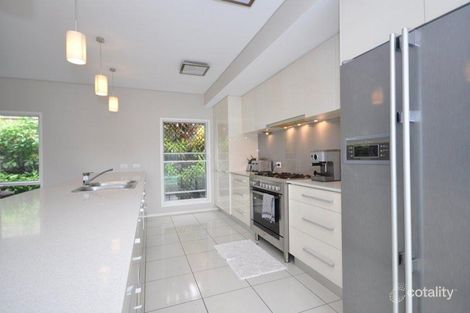 Property photo of 38 Regent Avenue Redlynch QLD 4870