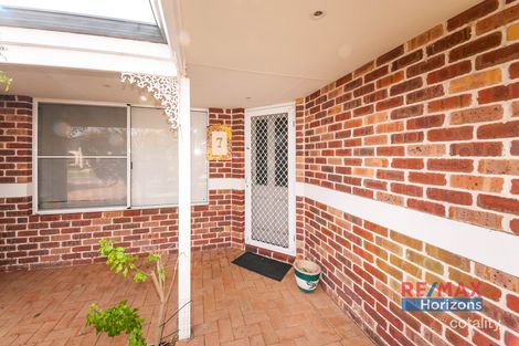 Property photo of 7 Formia Place Secret Harbour WA 6173