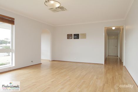 Property photo of 15 McNamara Drive Thornlie WA 6108