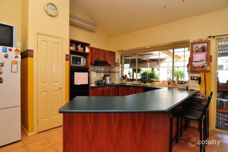 Property photo of 2 Wattle Court Balnarring VIC 3926