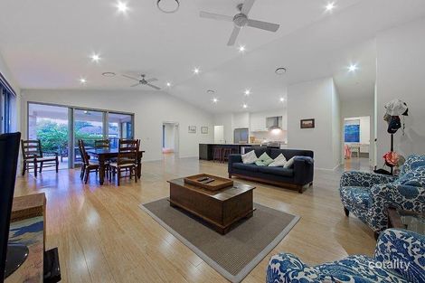 Property photo of 17 Fork Street Coorparoo QLD 4151