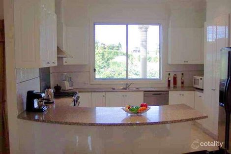 Property photo of 24 Gymkhana Court Endeavour Hills VIC 3802