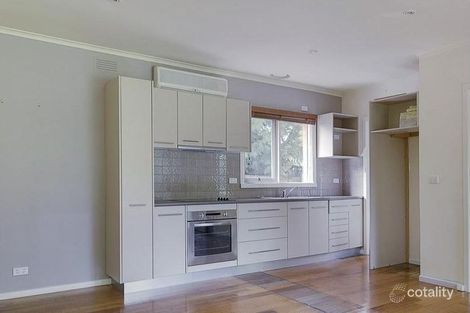 Property photo of 2/315 Nepean Highway Parkdale VIC 3195