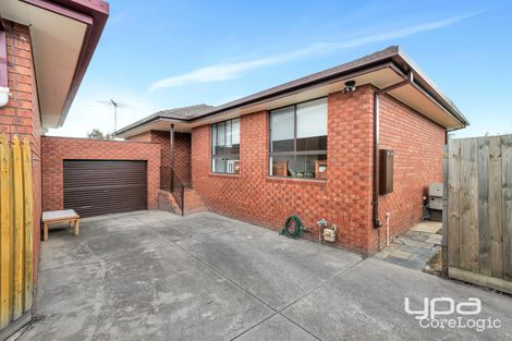 Property photo of 2/58 Pinnaroo Circuit Meadow Heights VIC 3048