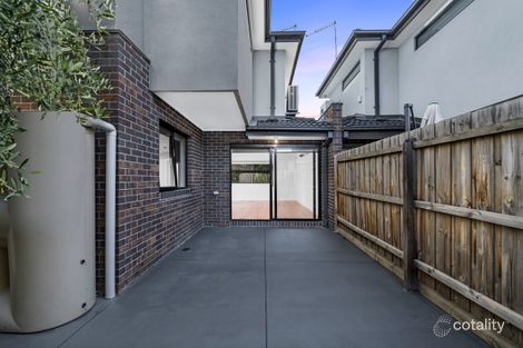 Property photo of 2/3 Bristol Road Pascoe Vale VIC 3044