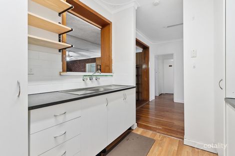 Property photo of 6 Knutsford Avenue Rivervale WA 6103